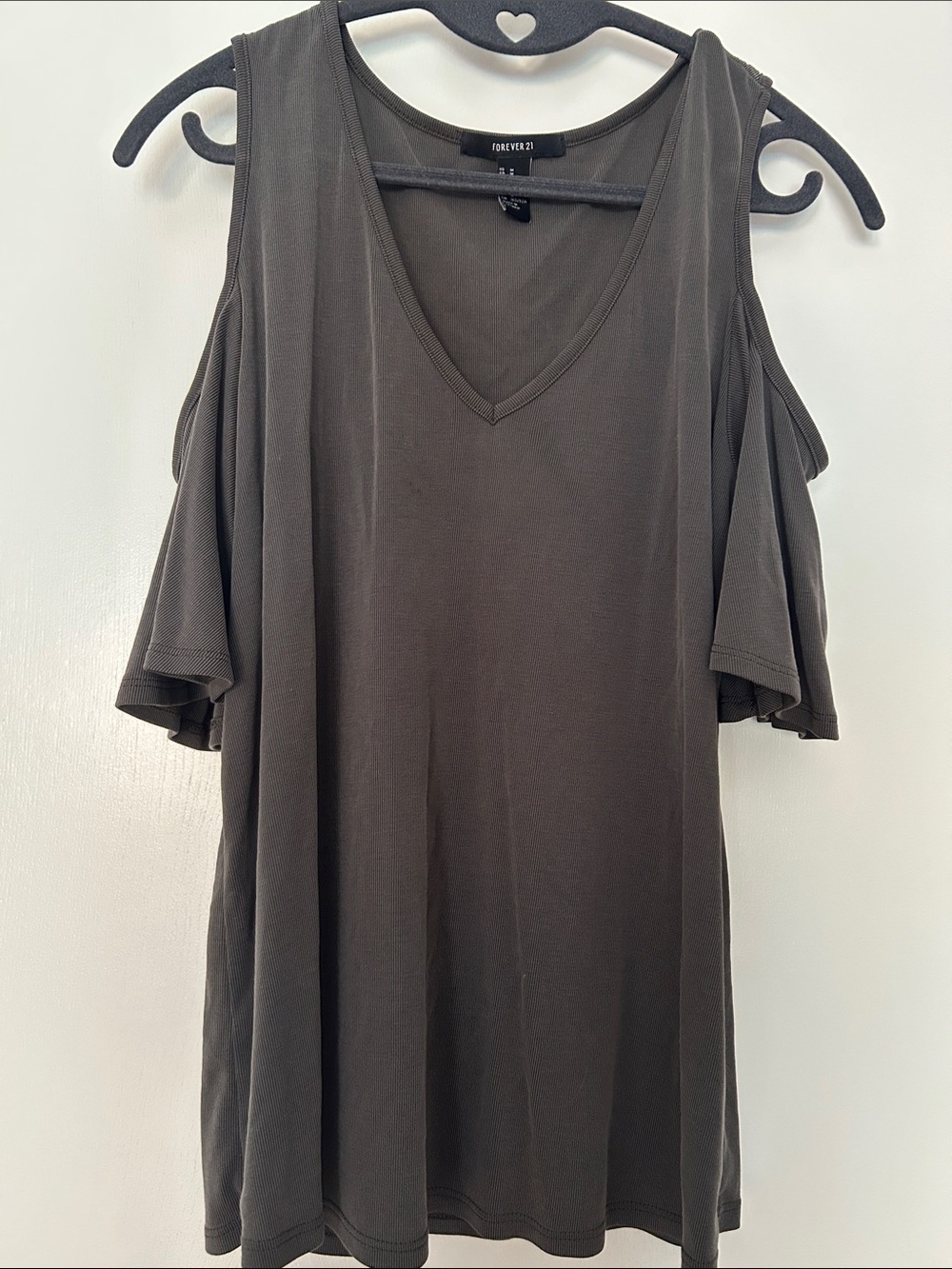 ✨5 for $15✨ Forever 21 Black Cold-Shoulder V-Neck Tee